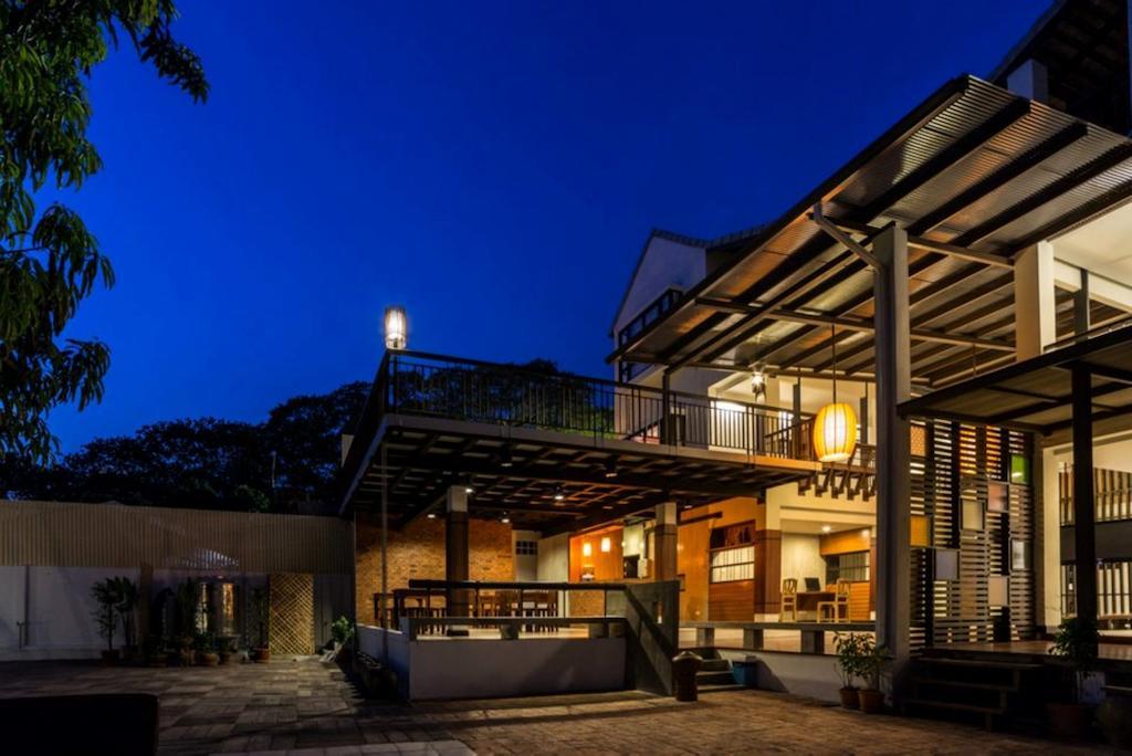 Baan Ing Ping Hotel Chiang Mai Ngoại thất bức ảnh