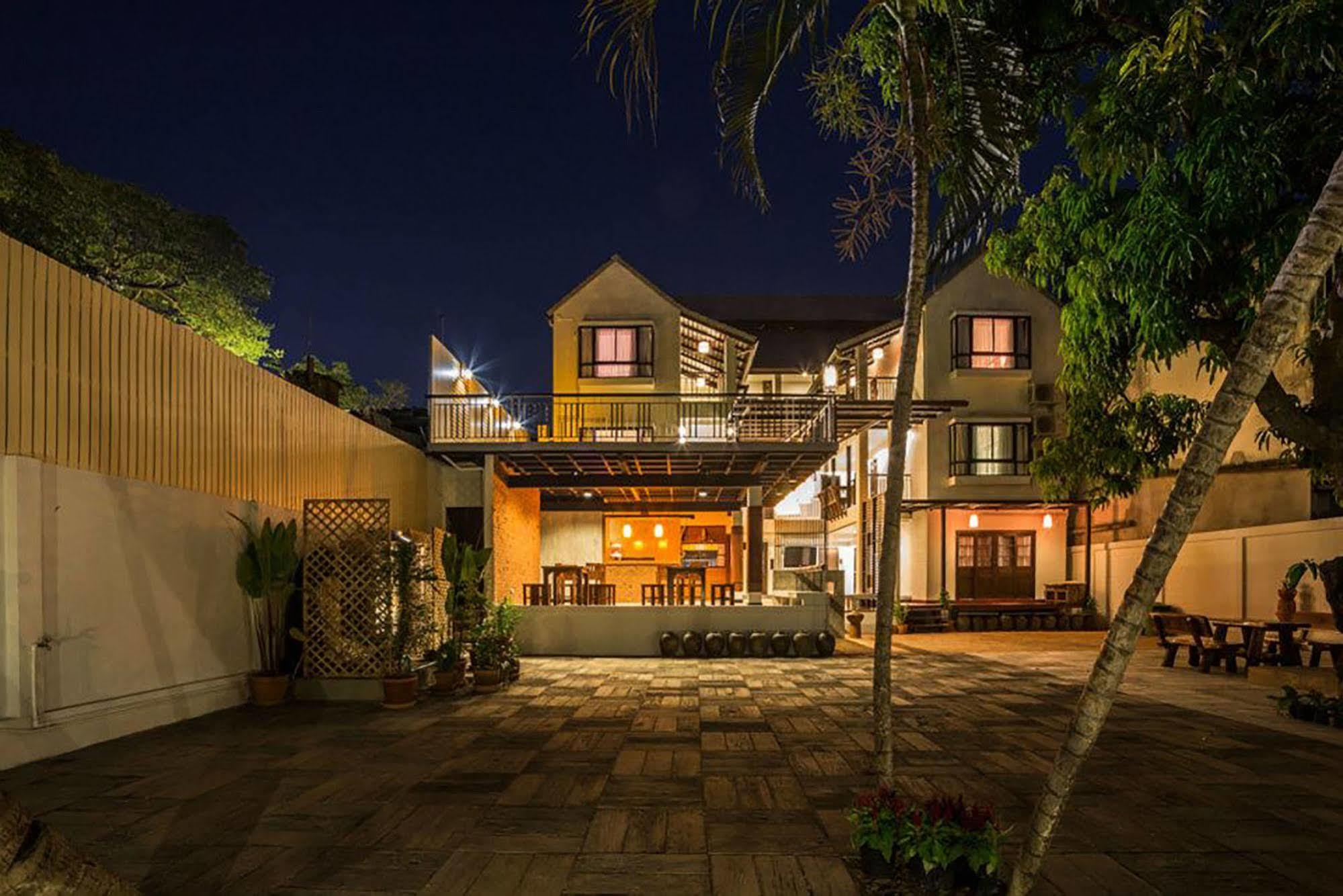 Baan Ing Ping Hotel Chiang Mai Ngoại thất bức ảnh